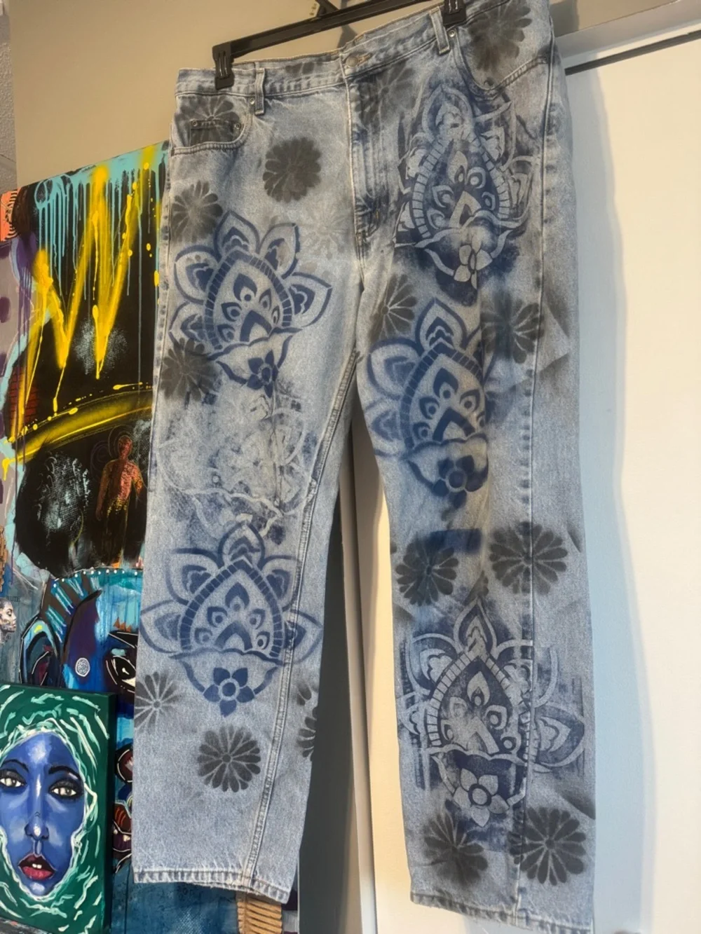 The ultimate boyfriend jeans hand painted streetwear 40x32 - Picture 2 of 11